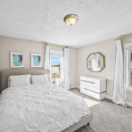 Villa Tremont! 7 Min To Downtown Cleveland Exterior foto